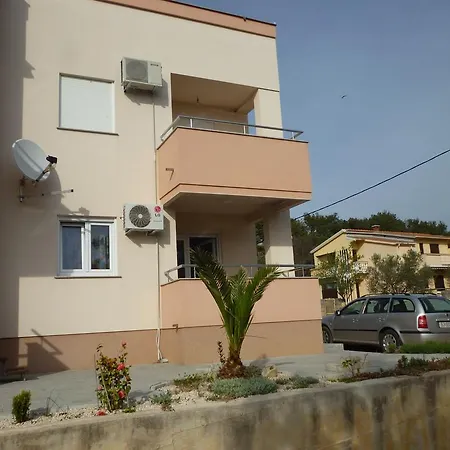 Branka Starigrad Paklenica