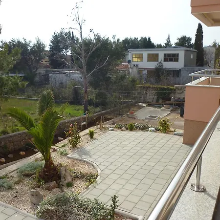 Apartment Branka Starigrad Paklenica