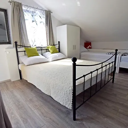 Branka Starigrad Paklenica